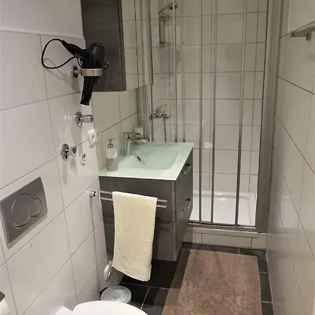 Gemutlich,ruhig Und Schon Mit Perfekter Anbindung! *